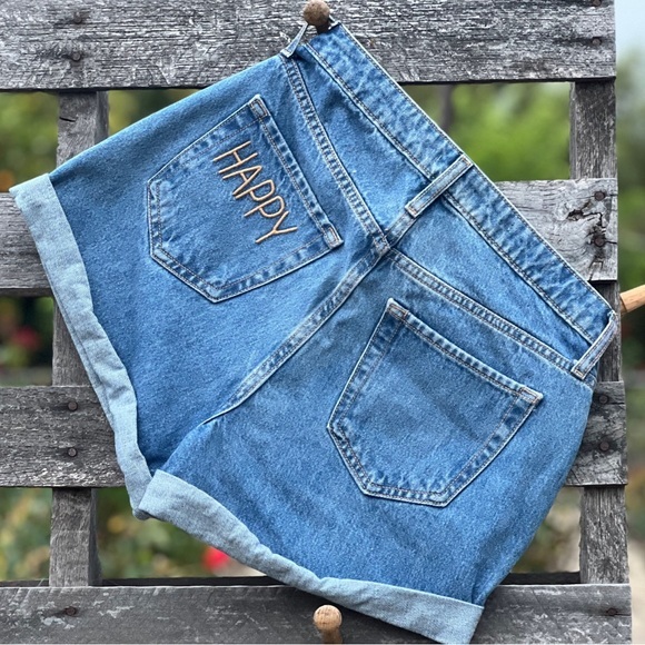 wild fable Pants - WILD FABLE Denim Highest rise Mom shorts 😃 Happy 😊 Sz 4